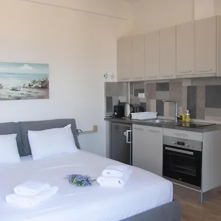 Aphrodite Luxury 4 Apartment Nea Kerdhilia