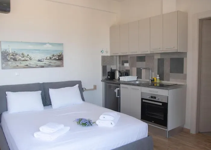 Aphrodite Luxury 4 Apartament Nea Kerdhilia